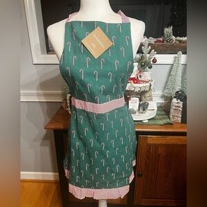 NWT-🎅🏻🛎️ Christmas Women’s Apron